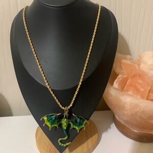 Source Unknown Green and Gold Dragon Pendant on Twisted Chain